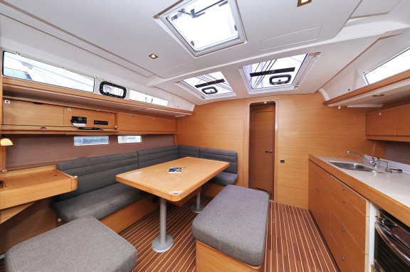 Image of Ocean Tango yacht #9