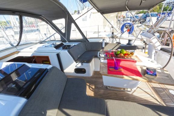 Image of Caitlin of Lorne yacht #13