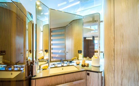 Image of Mudita yacht #17