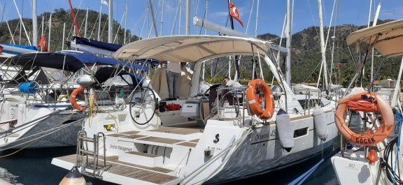 Image of Anchor Management yacht #3