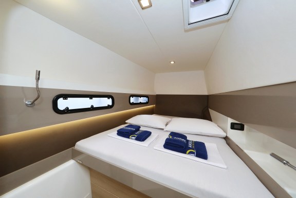 Image of Tisia yacht #27