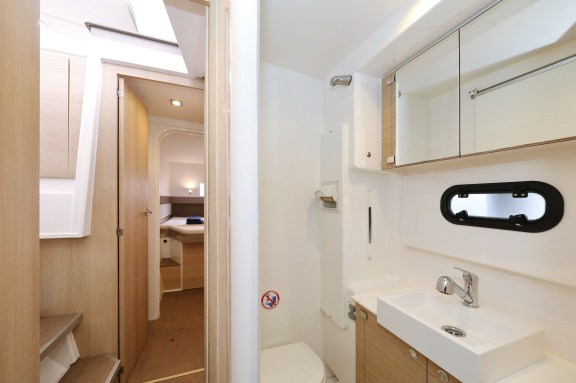 Image of Tisia yacht #33