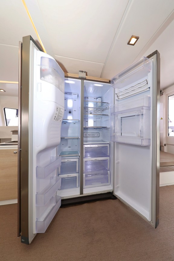 Image of Tisia yacht #40