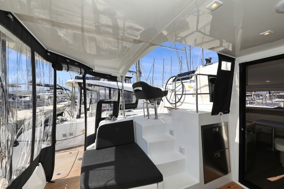 Image of Family Time yacht #5