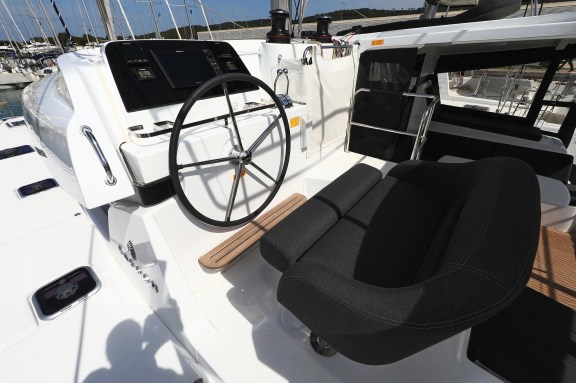 Image of Family Time yacht #9