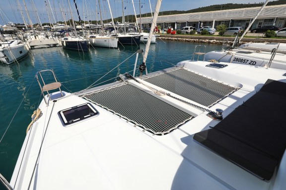 Image of Family Time yacht #11