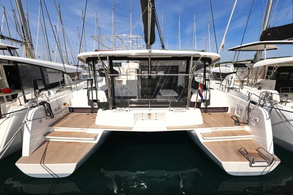 Image of Family Time yacht #22