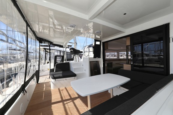 Image of Family Time yacht #29