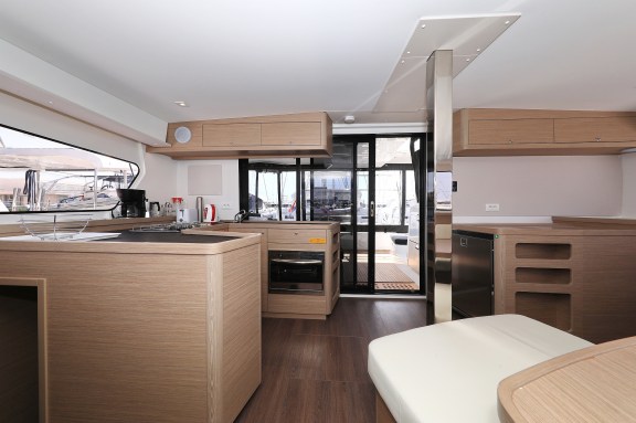 Image of Family Time yacht #41