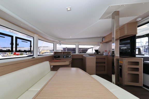 Image of Family Time yacht #46