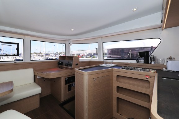 Image of Family Time yacht #51