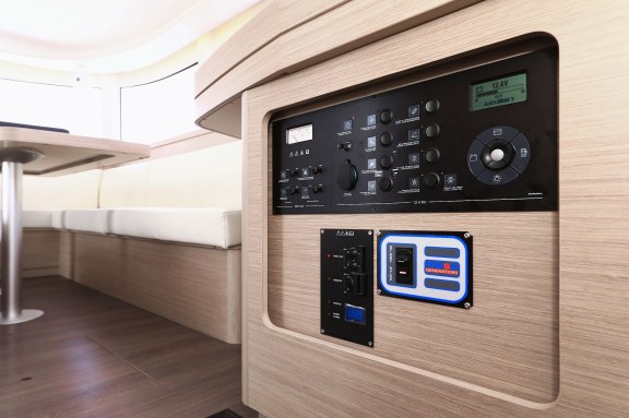 Image of Family Time yacht #44