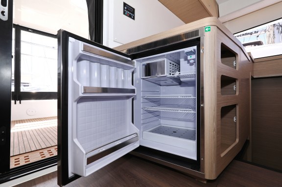 Image of Family Time yacht #58