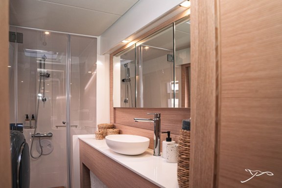 Image of Howdoo yacht #18