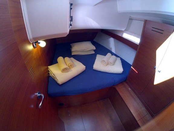 Image of Private dancer II yacht #15