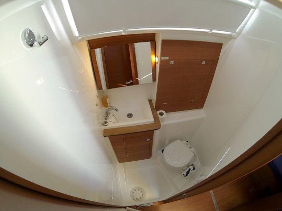 Image of Private dancer II yacht #19