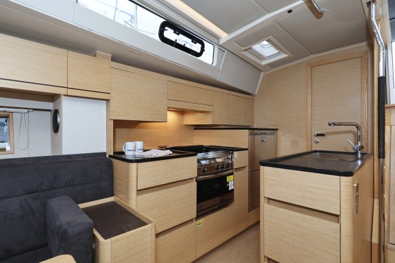 Image of Air King yacht #16