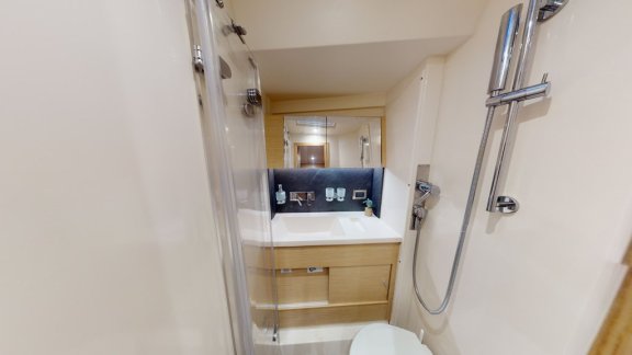 Image of Air King yacht #30