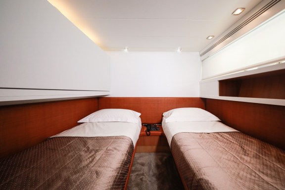 Image of Serenity III yacht #9