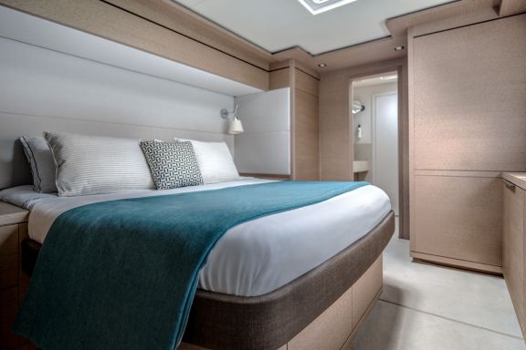 Image of Spirit of Ponant yacht #13