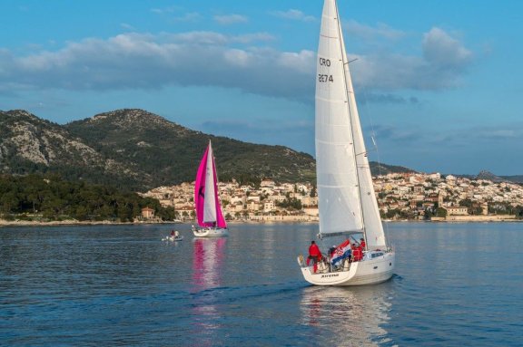 Image of Cum Ventis yacht #3