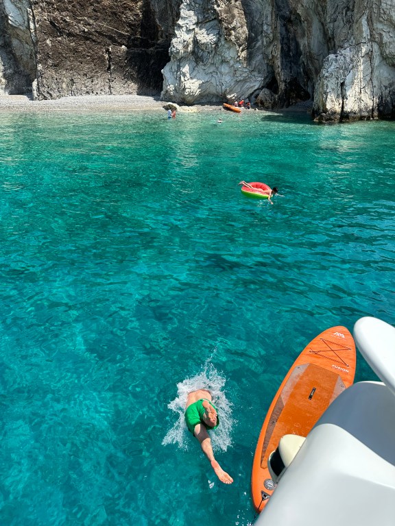 Image of Areti II yacht #4