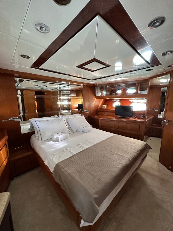 Image of Areti II yacht #9