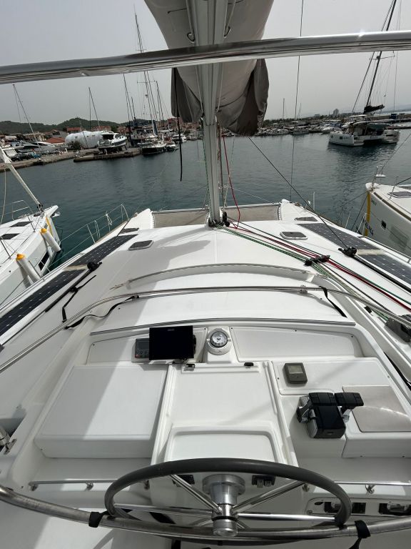 Image of Manatee yacht #8