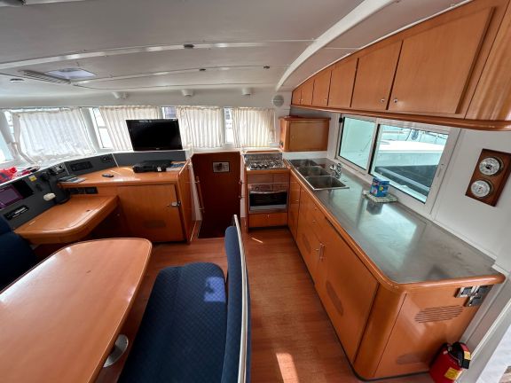 Image of Manatee yacht #13