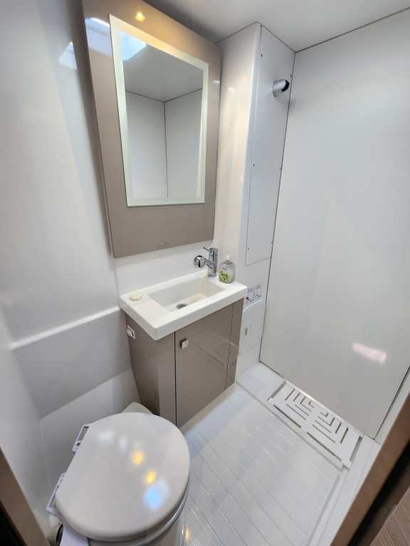 Image of Agosto yacht #16