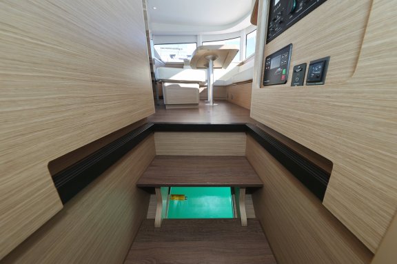 Image of Dear John yacht #13