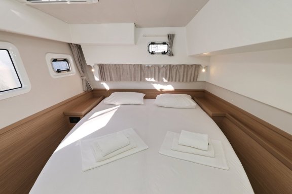 Image of Dear John yacht #23