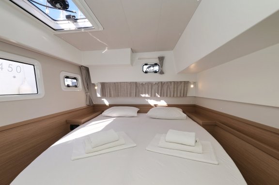 Image of Dear John yacht #25