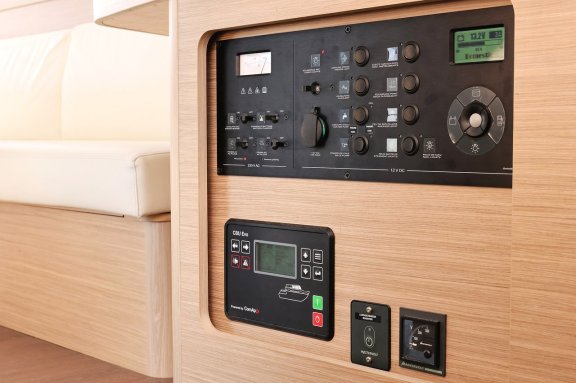 Image of Dear John yacht #32