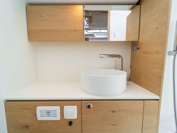 Image of Skipper’s Girl yacht #27