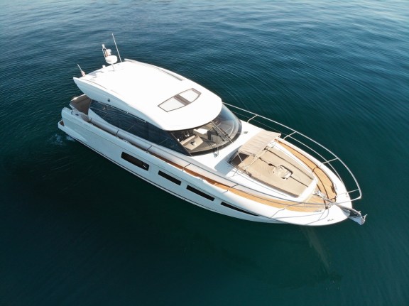 Image of La Brisa yacht #3