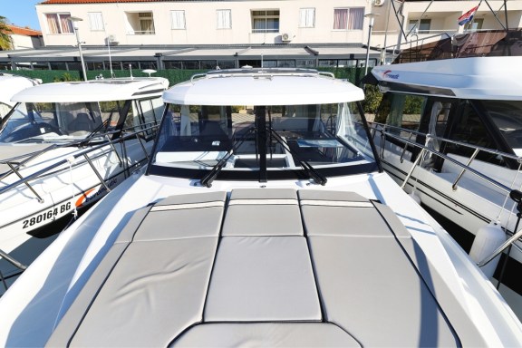 Image of Blue Horizon yacht #7