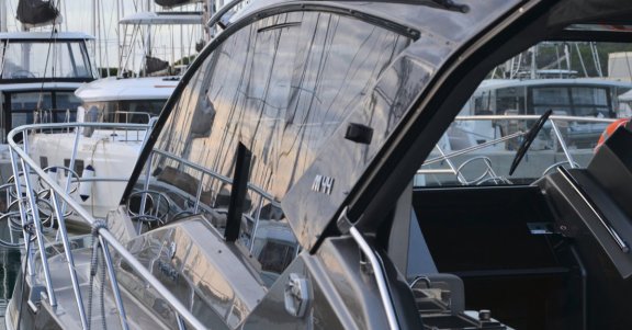 Image of Helenas yacht #7