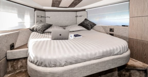 Image of Helenas yacht #10