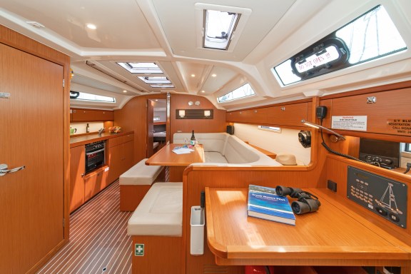 Image of Laertis yacht #8