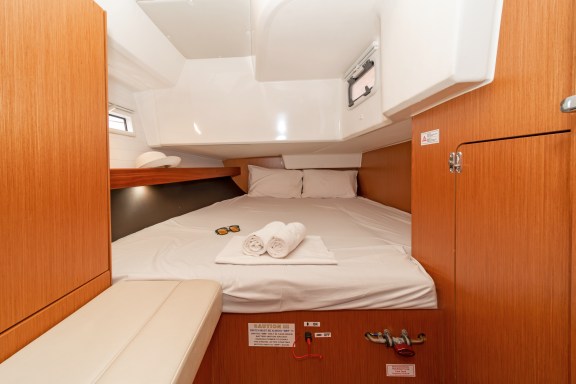 Image of Laertis yacht #9