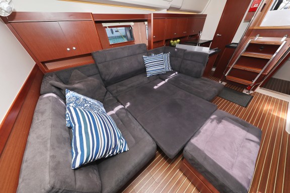 Image of Bare Necessities yacht #10