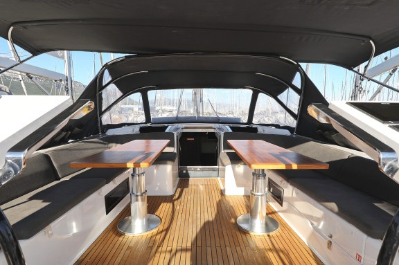 Image of Simply The Best yacht #8