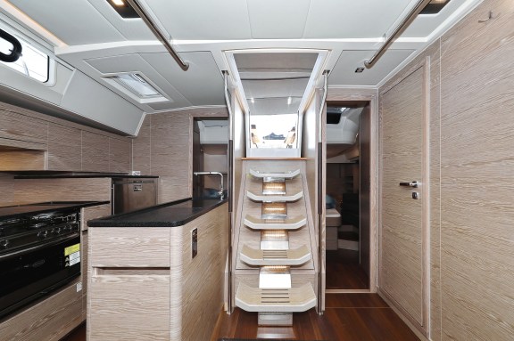 Image of Simply The Best yacht #13