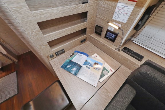 Image of Simply The Best yacht #18