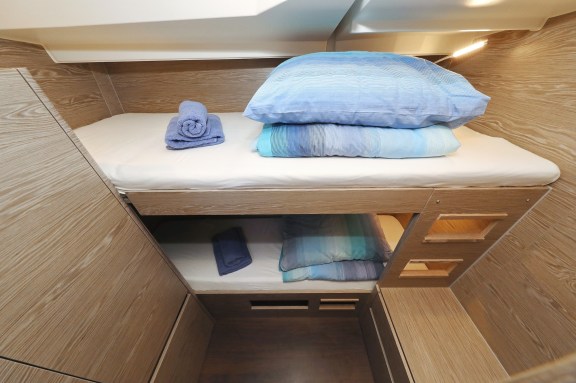 Image of Simply The Best yacht #26