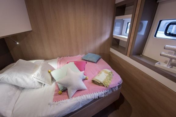 Image of DREAM BORA yacht #13