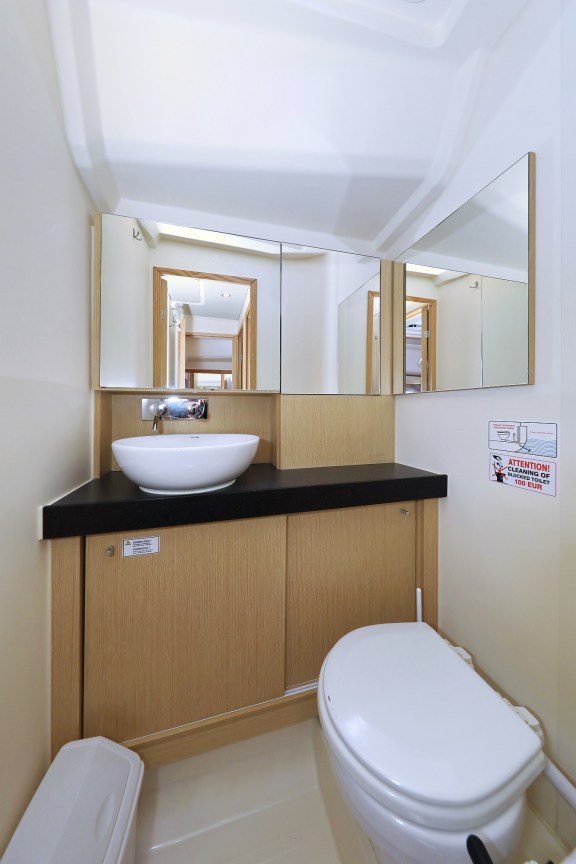 Image of Maxine II yacht #15