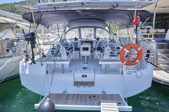 Image of Selene yacht #5