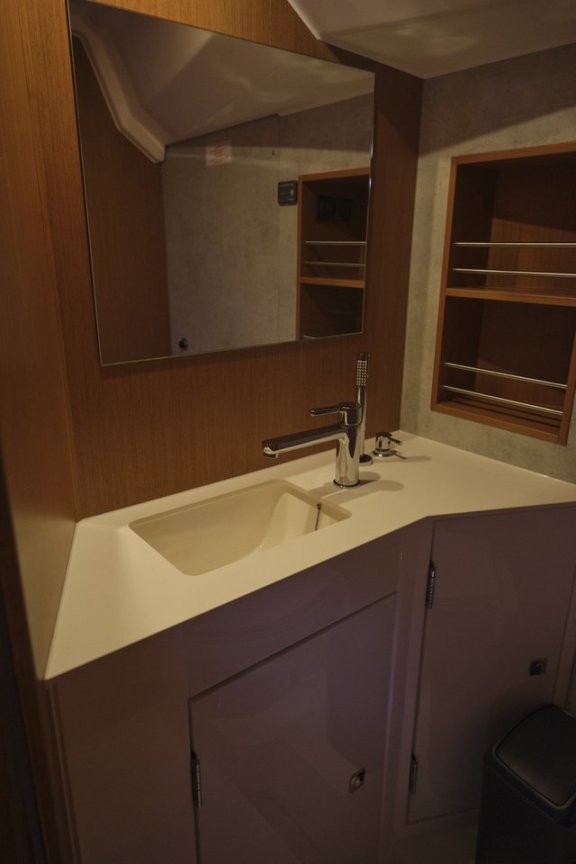 Image of Selene yacht #17